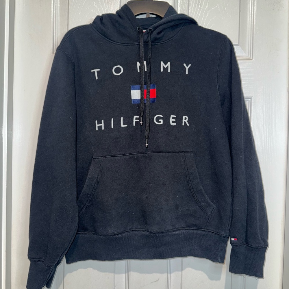Tommy Hilfiger Black Hoodie. Size S